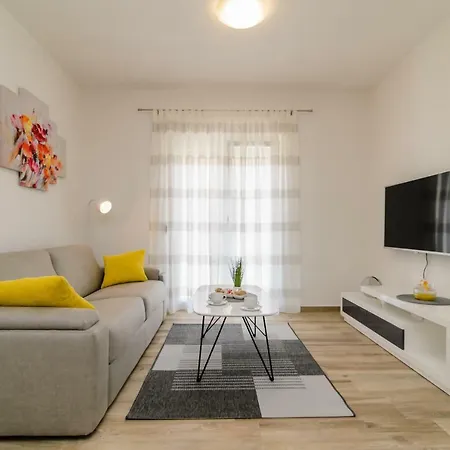 Petra * Zadar